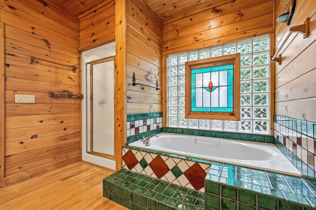 1347 Ivy Log Drive, Blairsville GA 30512 - Photo