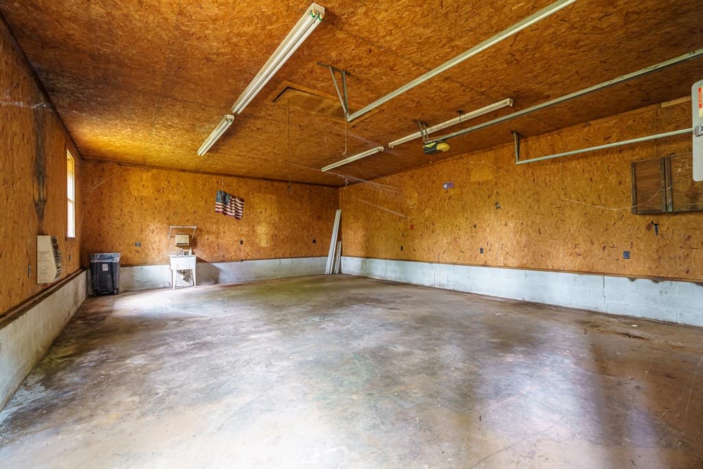 1347 Ivy Log Drive, Blairsville GA 30512 - Photo