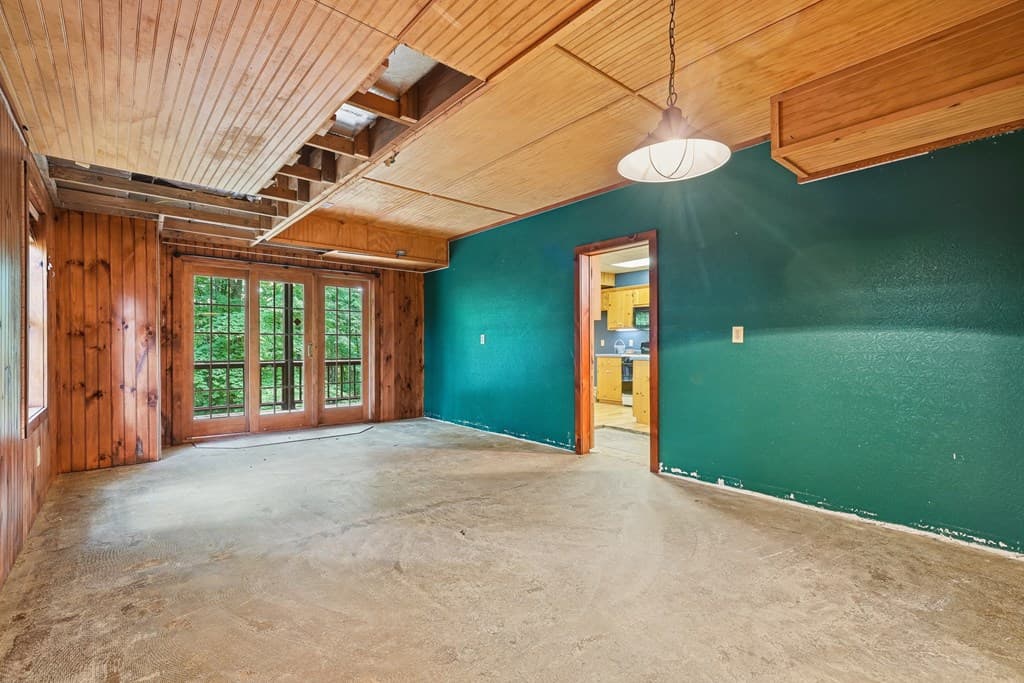 1347 Ivy Log Drive, Blairsville GA 30512 - Photo