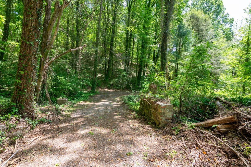 2471 Highway 52, Chatsworth GA 30705 - Photo