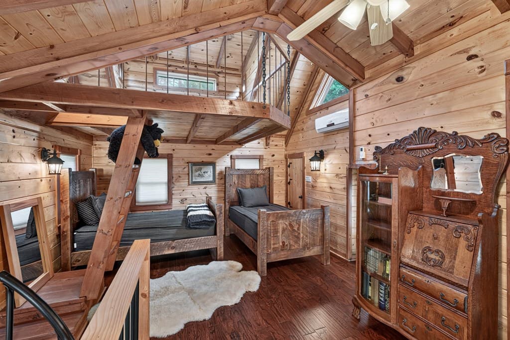 24 Twin Lakes Drive, Blue Ridge GA 30513 - Photo