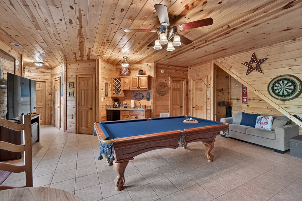 24 Twin Lakes Drive, Blue Ridge GA 30513 - Photo