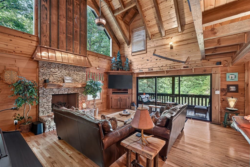 24 Twin Lakes Drive, Blue Ridge GA 30513 - Photo