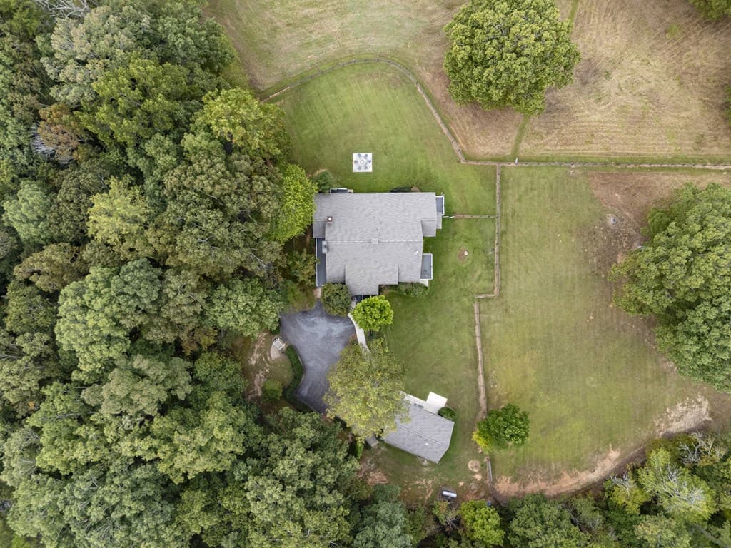 2653 Ben T Huiet Hwy, Clarkesville GA 30523 - Photo