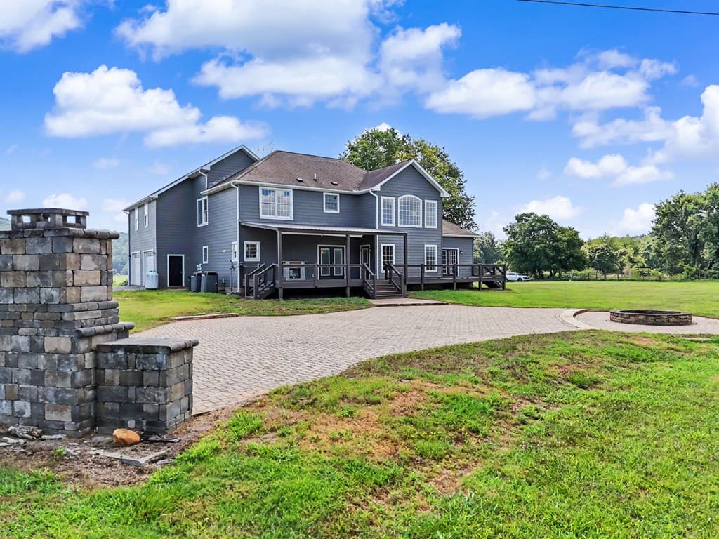 467 Reese Road, Brasstown NC 28902 - Photo