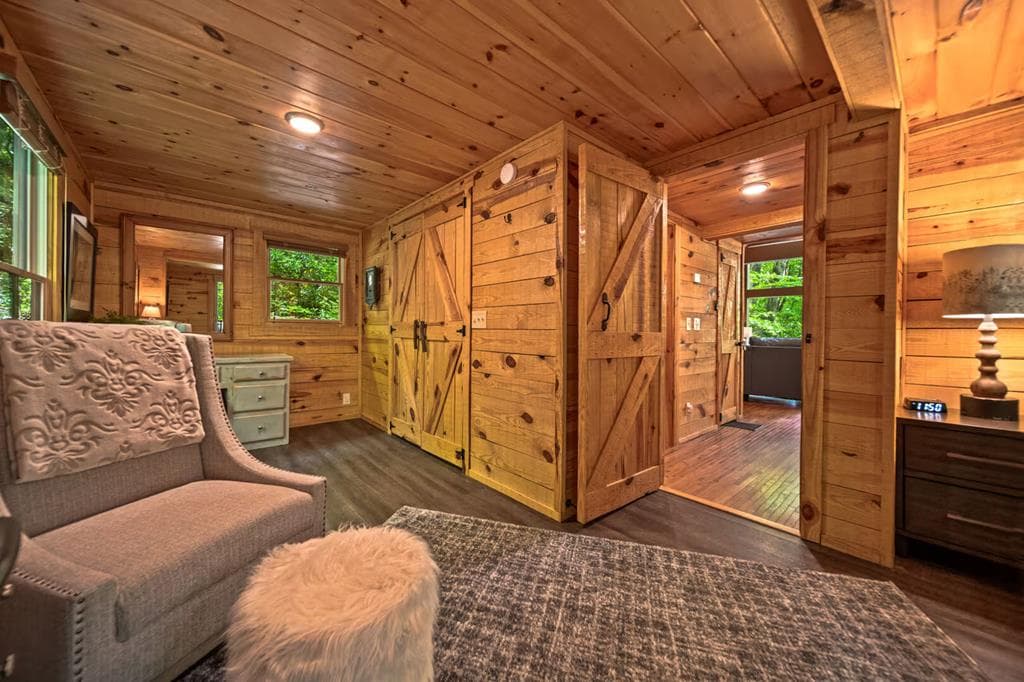 469 North Lake Drive, Ellijay GA 30536 - Photo