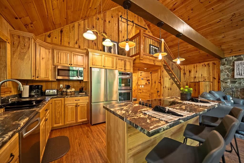 469 North Lake Drive, Ellijay GA 30536 - Photo