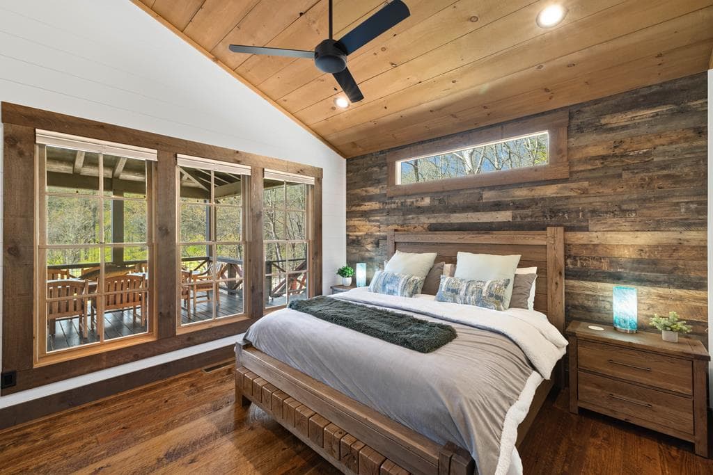 207 Arrow Way, Mineral Bluff GA 30559 - Photo