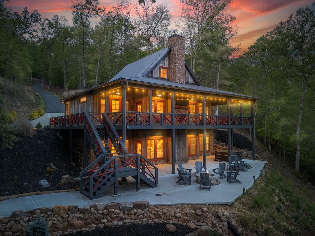 207 Arrow Way, Mineral Bluff GA 30559 - Primary photo