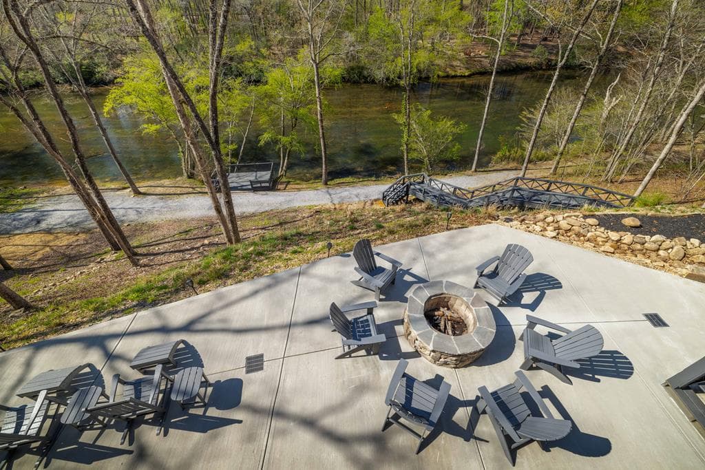 207 Arrow Way, Mineral Bluff GA 30559 - Photo