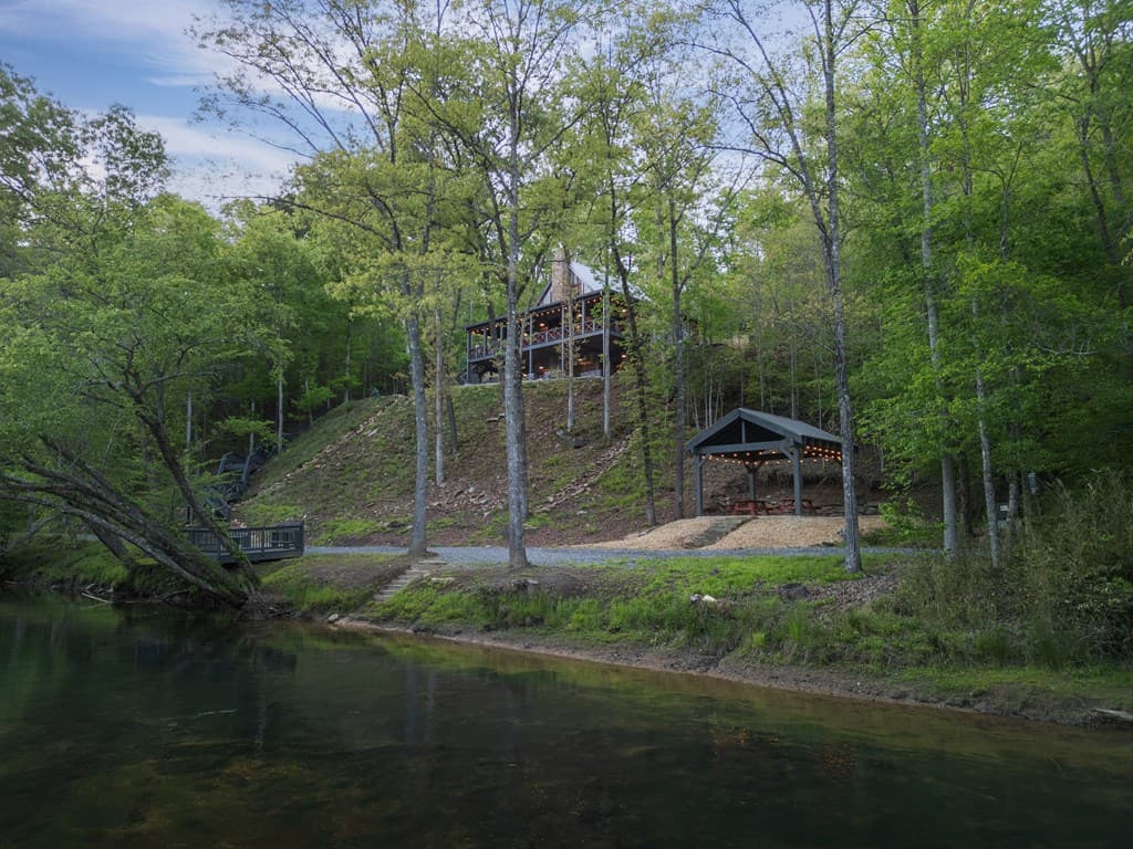 207 Arrow Way, Mineral Bluff GA 30559 - Photo