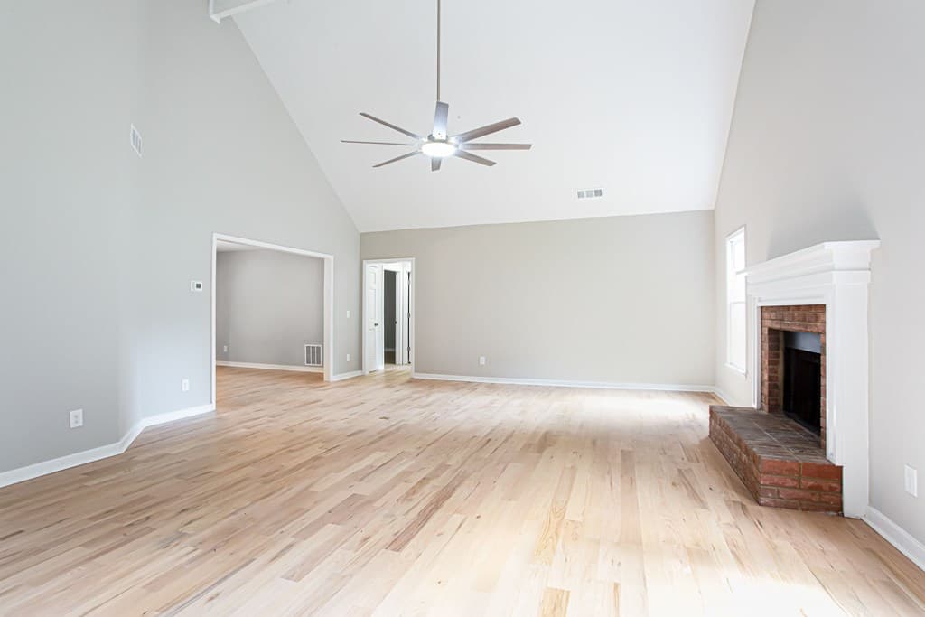 1055 Windridge Dr, Loganville GA 30052 - Photo