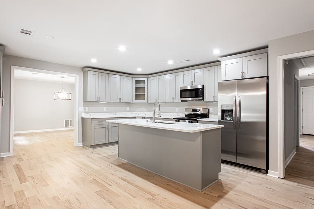 1055 Windridge Dr, Loganville GA 30052 - Photo