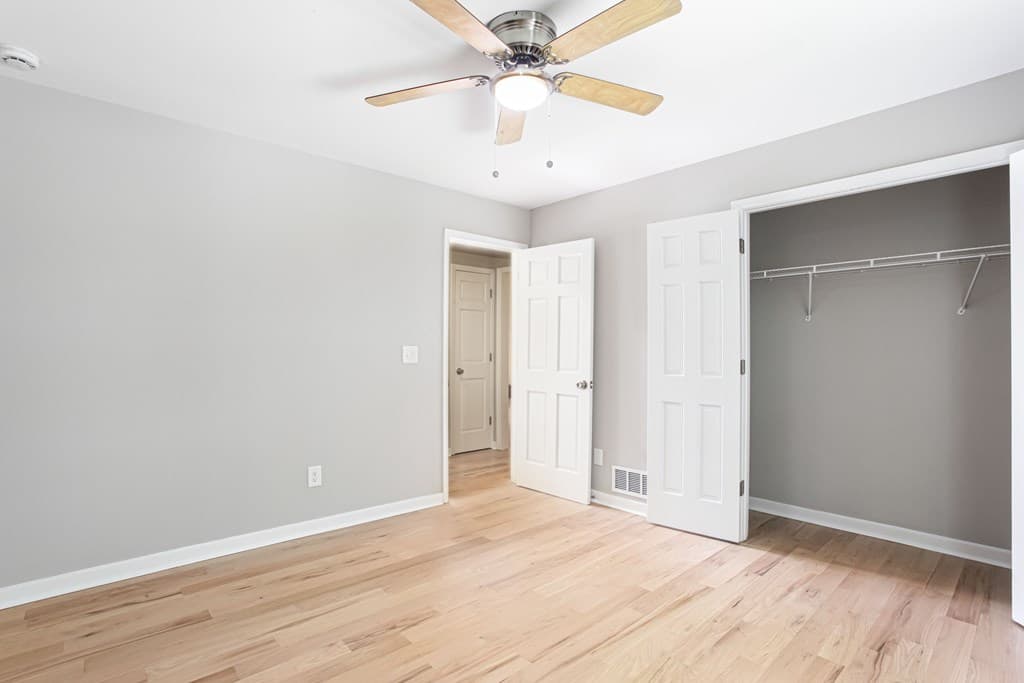 1055 Windridge Dr, Loganville GA 30052 - Photo