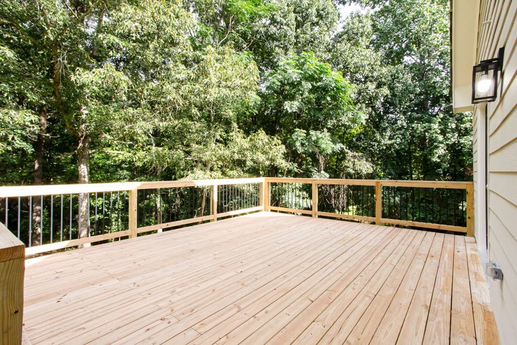 1055 Windridge Dr, Loganville GA 30052 - Photo
