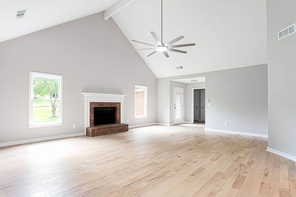 1055 Windridge Dr, Loganville GA 30052 - Photo