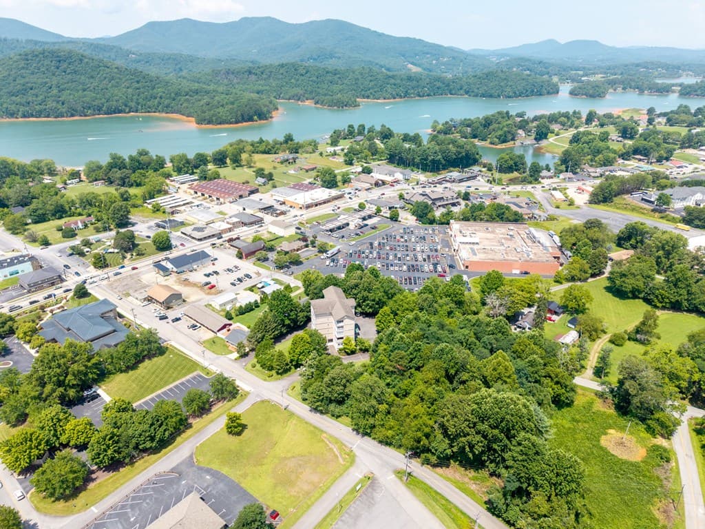 121 N River Street Unit 2a, Hiawassee GA 30546 - Photo