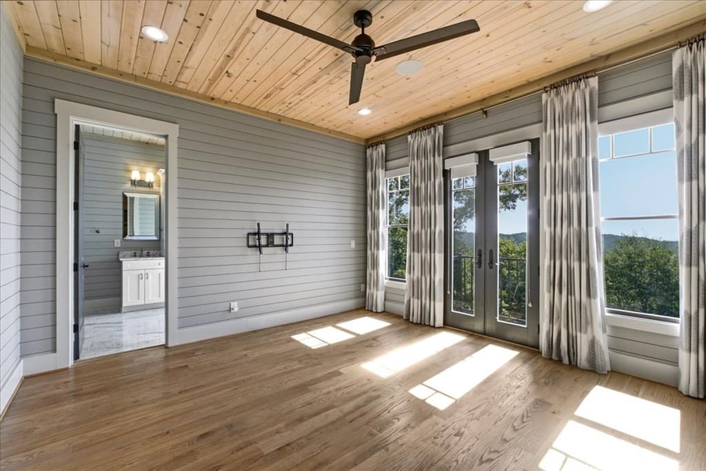 207 Utana Bluffs Trail, Ellijay GA 30540 - Photo