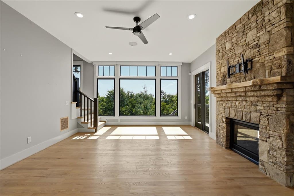 207 Utana Bluffs Trail, Ellijay GA 30540 - Photo