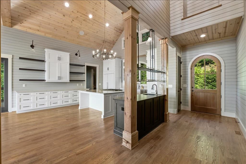207 Utana Bluffs Trail, Ellijay GA 30540 - Photo