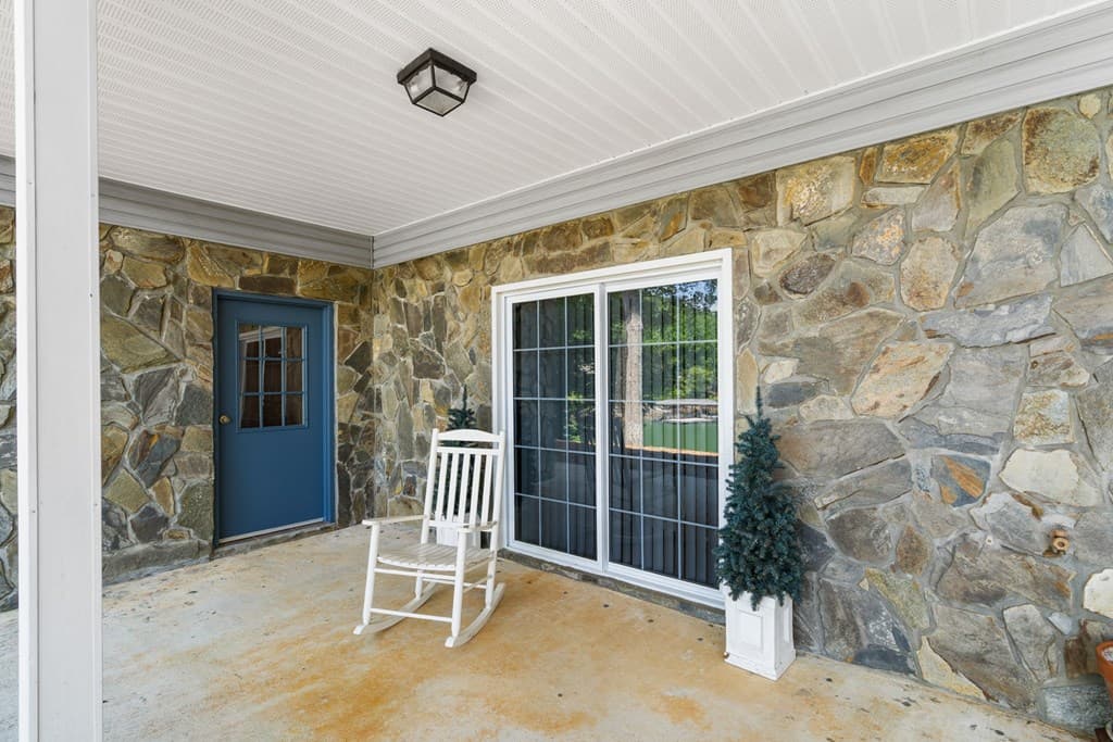 354 Harrison Circle, Hiawassee GA 30546 - Photo
