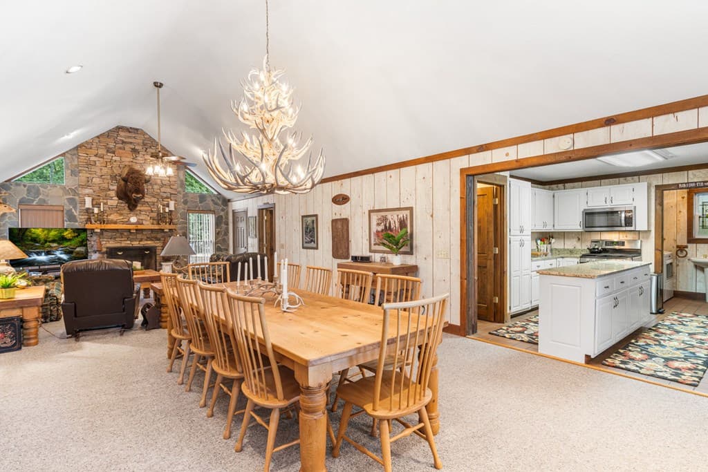 354 Harrison Circle, Hiawassee GA 30546 - Photo