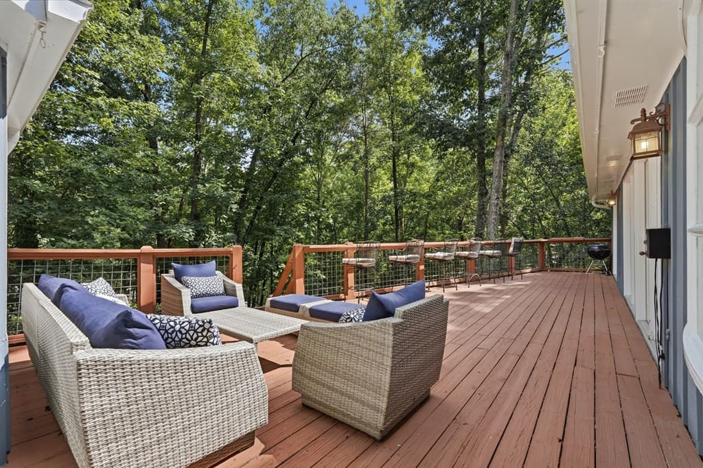 8170 Old Mill Drive, Gainesville GA 30506 - Photo