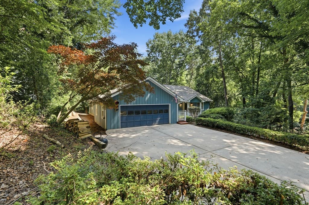 8170 Old Mill Drive, Gainesville GA 30506 - Photo