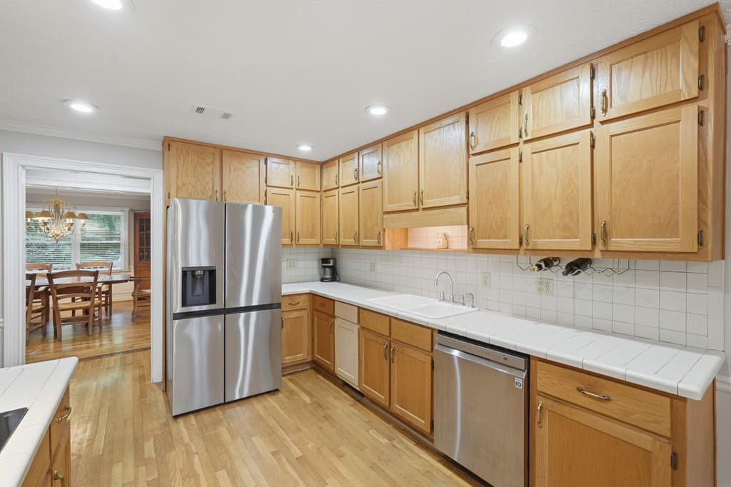 8170 Old Mill Drive, Gainesville GA 30506 - Photo