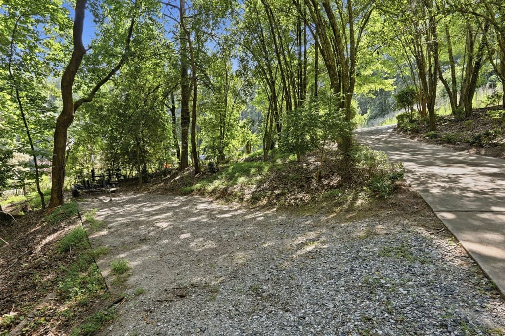 8170 Old Mill Drive, Gainesville GA 30506 - Photo