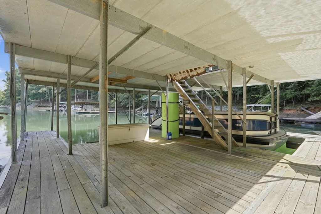 8170 Old Mill Drive, Gainesville GA 30506 - Photo
