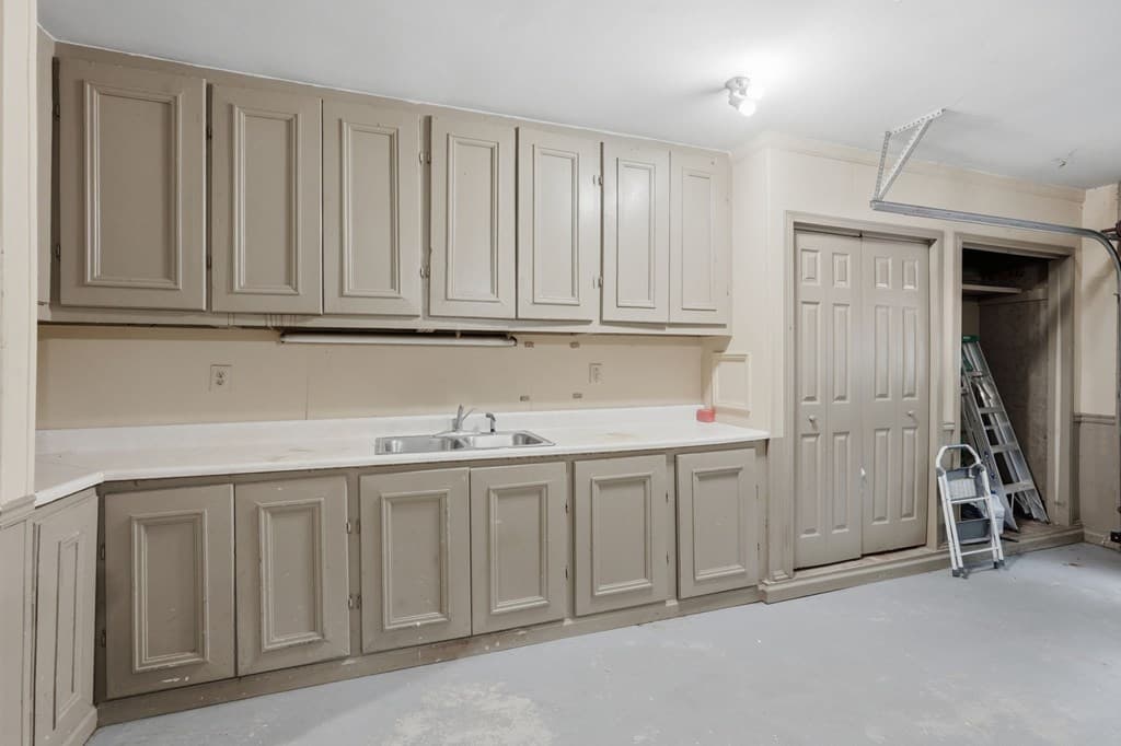 8170 Old Mill Drive, Gainesville GA 30506 - Photo