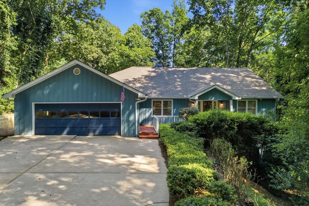 8170 Old Mill Drive, Gainesville GA 30506 - Photo
