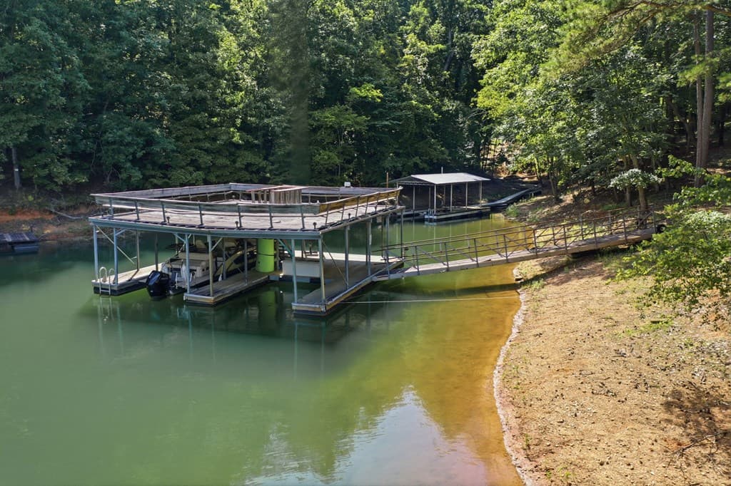 8170 Old Mill Drive, Gainesville GA 30506 - Photo