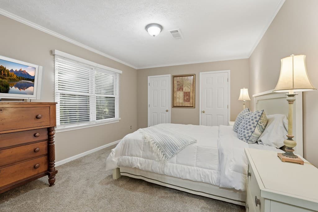 8170 Old Mill Drive, Gainesville GA 30506 - Photo