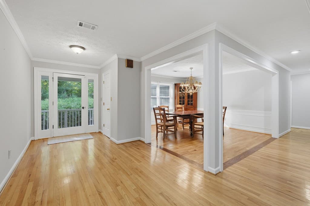 8170 Old Mill Drive, Gainesville GA 30506 - Photo