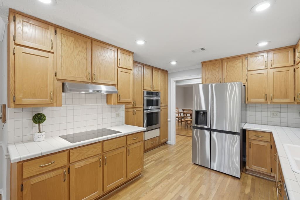 8170 Old Mill Drive, Gainesville GA 30506 - Photo