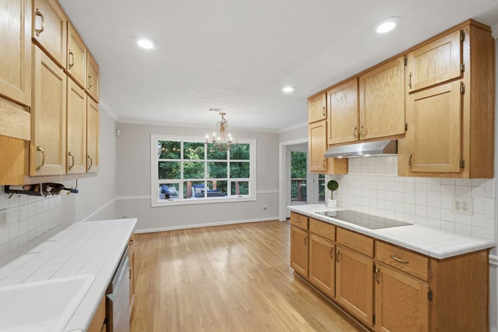 8170 Old Mill Drive, Gainesville GA 30506 - Photo