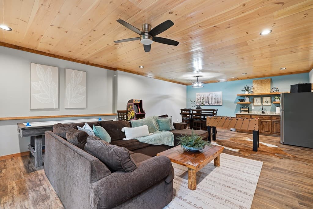4687 Murphy Hwy, Mineral Bluff GA 30559 - Photo