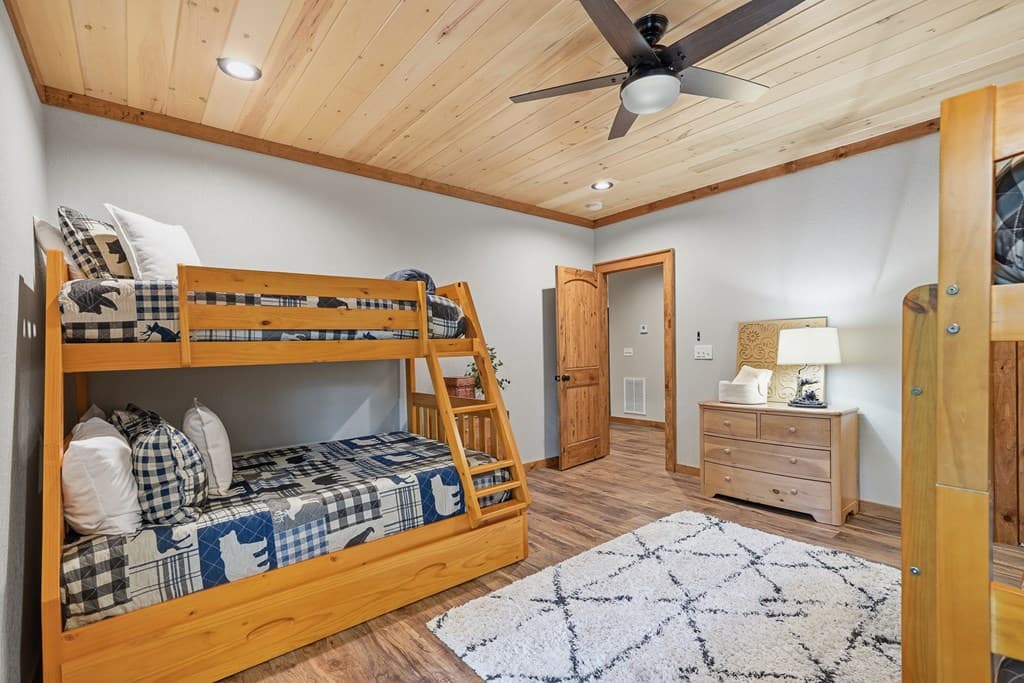 4687 Murphy Hwy, Mineral Bluff GA 30559 - Photo