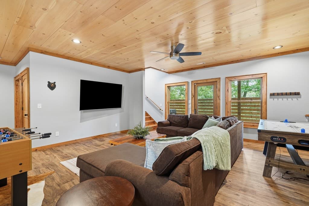 4687 Murphy Hwy, Mineral Bluff GA 30559 - Photo