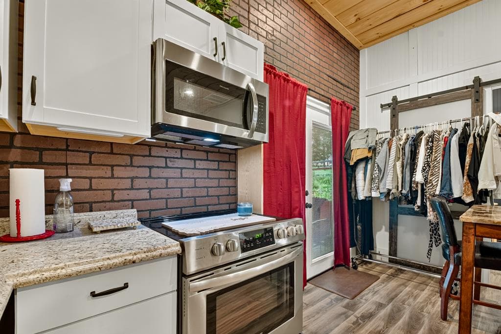 2086 Burnt Mountain Road, Ellijay GA 30536 - Photo