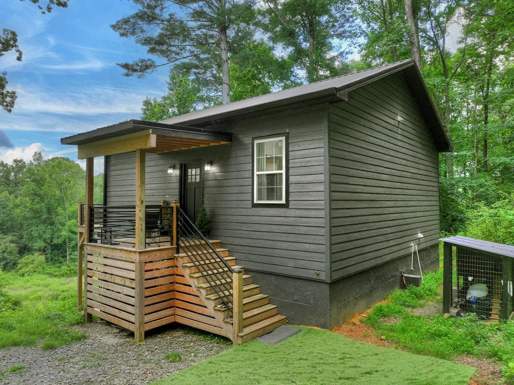 2086 Burnt Mountain Road, Ellijay GA 30536 - Photo