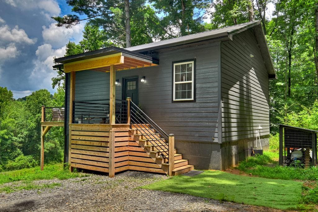 2086 Burnt Mountain Road, Ellijay GA 30536 - Photo