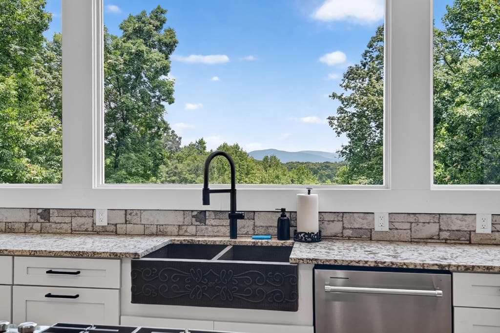 2086 Burnt Mountain Road, Ellijay GA 30536 - Photo