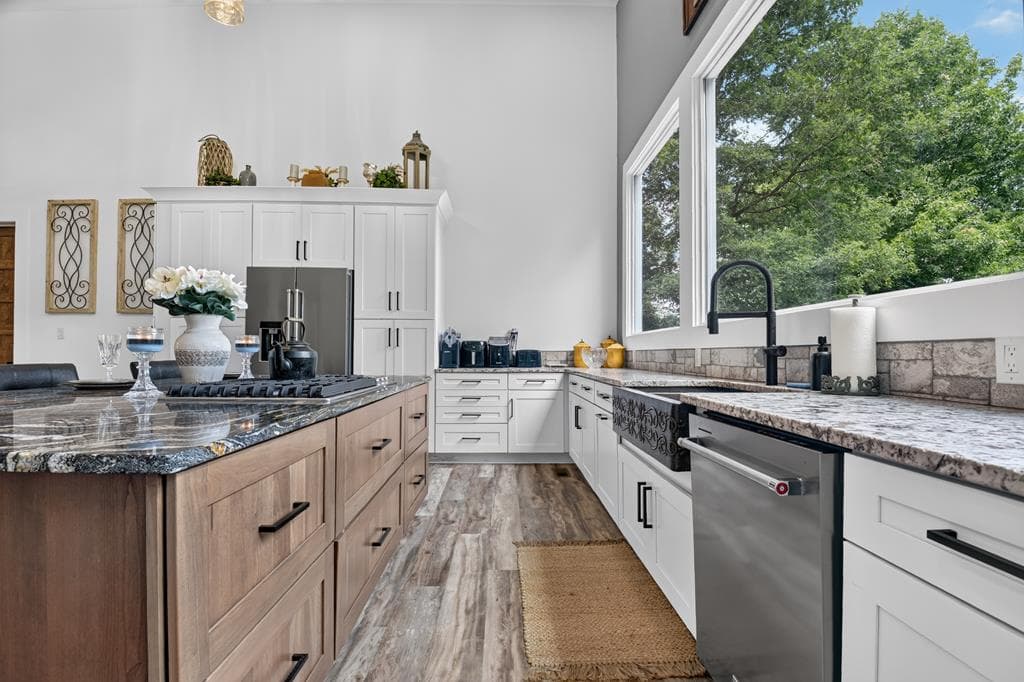 2086 Burnt Mountain Road, Ellijay GA 30536 - Photo