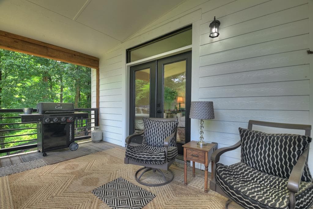 2086 Burnt Mountain Road, Ellijay GA 30536 - Photo