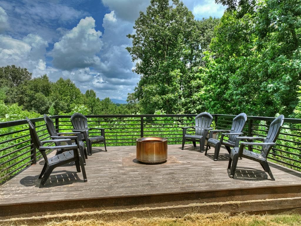 2086 Burnt Mountain Road, Ellijay GA 30536 - Photo