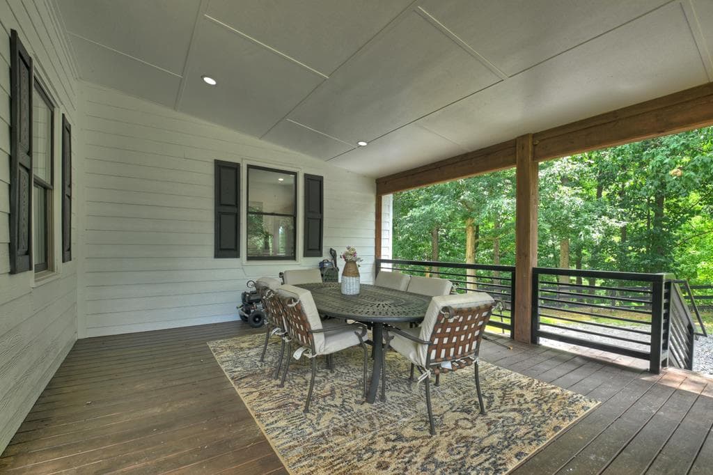 2086 Burnt Mountain Road, Ellijay GA 30536 - Photo