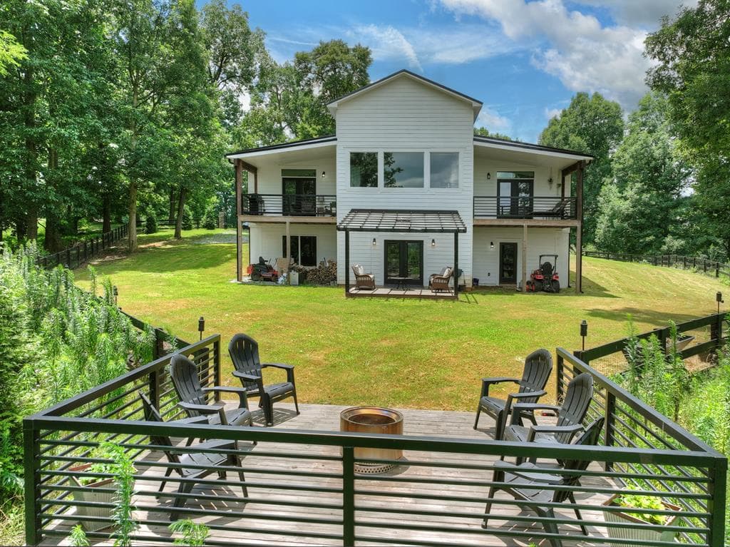 2086 Burnt Mountain Road, Ellijay GA 30536 - Photo